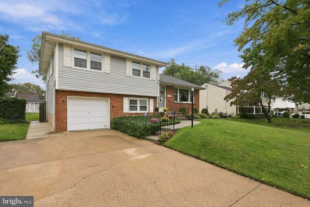 207 MASSACHUSETTS AVE, Cherry Hill, NJ 08002