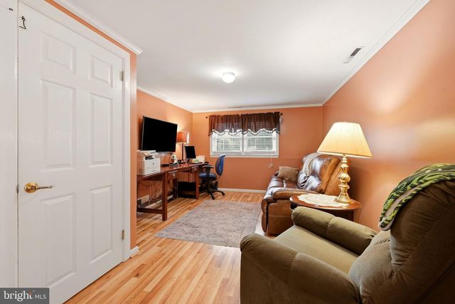 207 MASSACHUSETTS AVE, Cherry Hill, NJ 08002