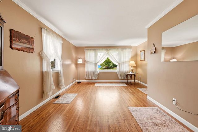 207 MASSACHUSETTS AVE, Cherry Hill, NJ 08002