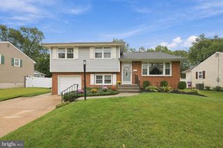 207 MASSACHUSETTS AVE, Cherry Hill, NJ 08002