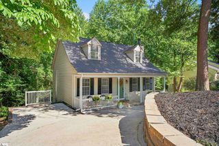 1601 Winding Way, Taylors, SC 29687