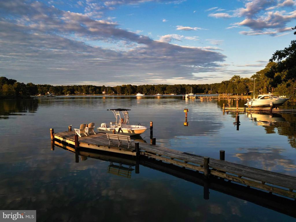 24318 OAKWOOD PARK RD, Saint Michaels, MD 21663