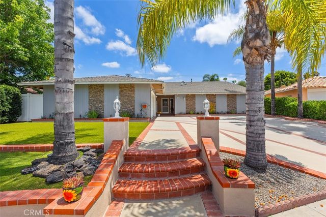 25611 Adriana Street, Mission Viejo, CA 92691