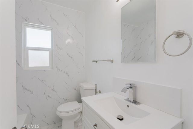 221 N Myers Street B, Burbank, CA 91506