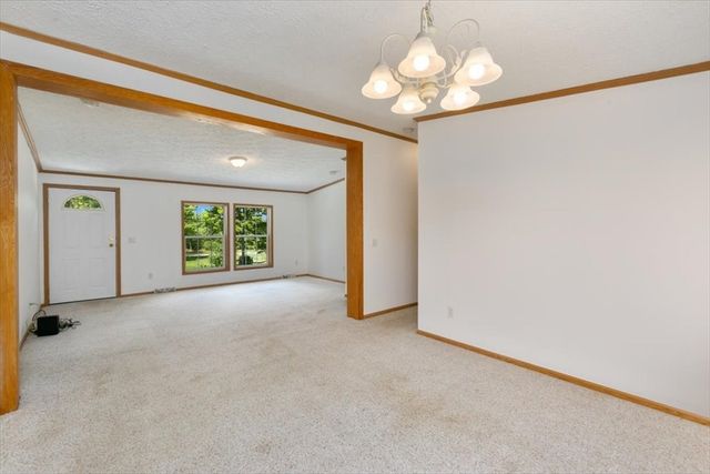 98 Hurricane Rd, Belmont, NH 03220