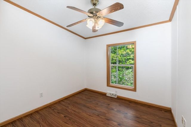 98 Hurricane Rd, Belmont, NH 03220