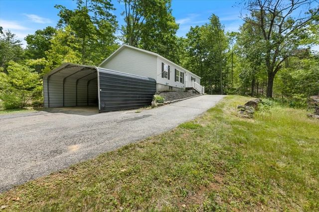 98 Hurricane Rd, Belmont, NH 03220
