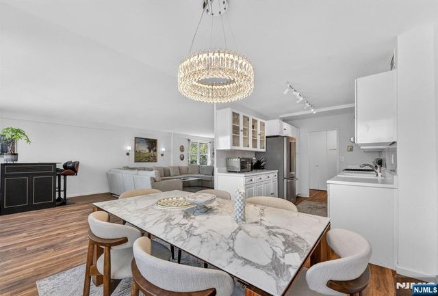 926 Bloomfield Avenue 3A, Glen Ridge, NJ 07028