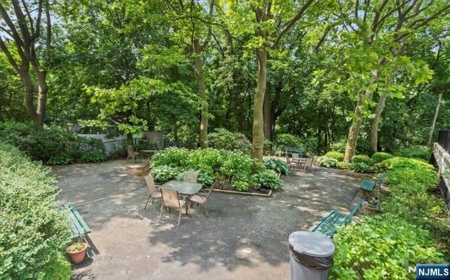 926 Bloomfield Avenue 3A, Glen Ridge, NJ 07028