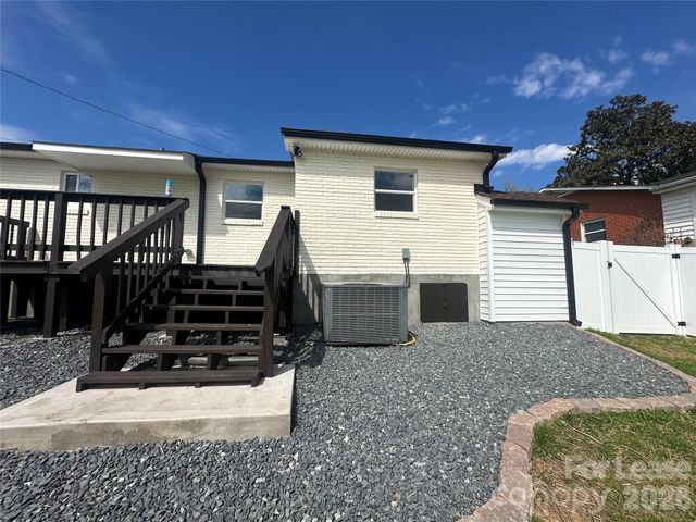 814 Aileen Circle, Pineville, NC 28134