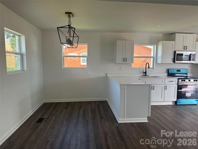 814 Aileen Circle, Pineville, NC 28134