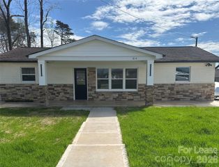 814 Aileen Circle, Pineville, NC 28134