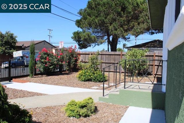 1117 Palmer Ave, San Pablo, CA 94806