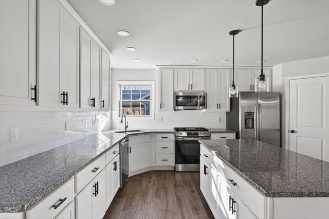 1611 Elderberry Street SE, Demotte, IN 46310