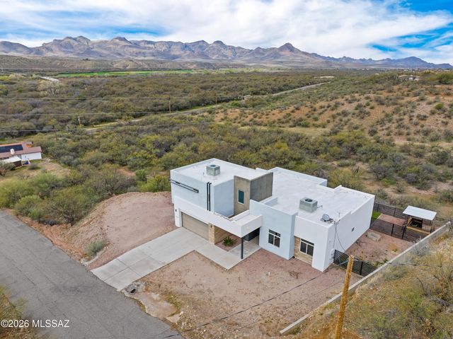 128 Avenida Ostion, Rio Rico, AZ 85648