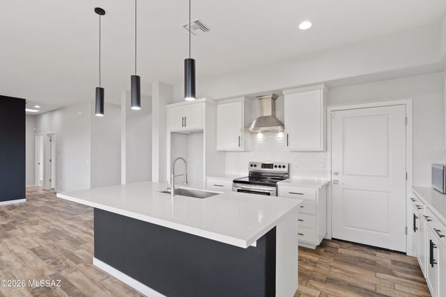 128 Avenida Ostion, Rio Rico, AZ 85648