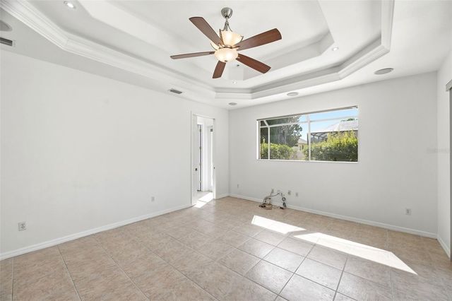 6611 CHICKADEE LANE, Bradenton, FL 34202