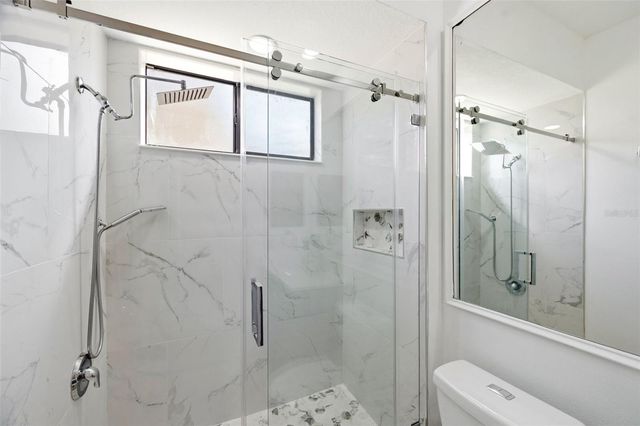 6611 CHICKADEE LANE, Bradenton, FL 34202