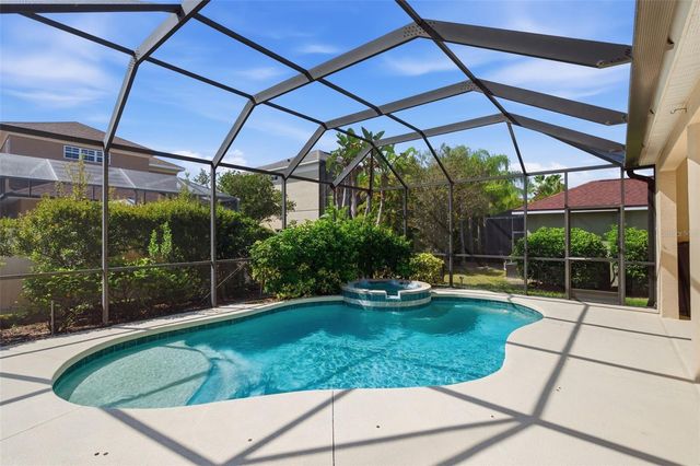 6611 CHICKADEE LANE, Bradenton, FL 34202