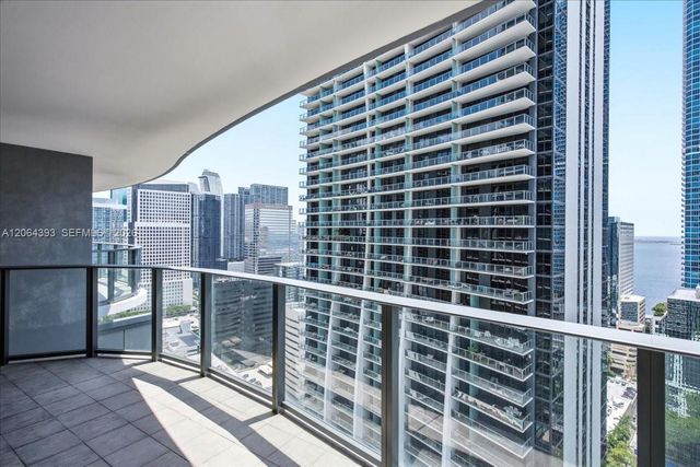 1000 Brickell Plz 3303, Miami, FL 33131