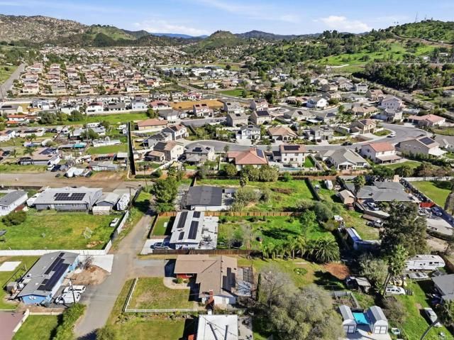 325 Aspero Court, Escondido, CA 92026