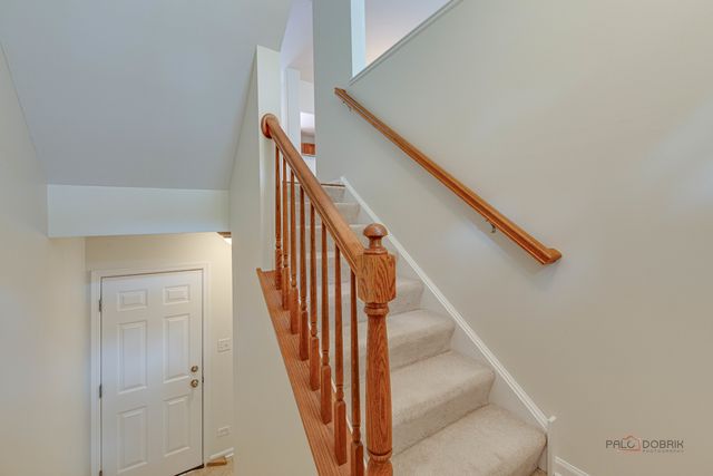 6127 W Mayfair Street, Morton Grove, IL 60053