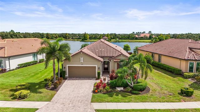 12749 DEL CORSO LOOP, Bradenton, FL 34211
