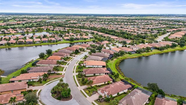 12749 DEL CORSO LOOP, Bradenton, FL 34211