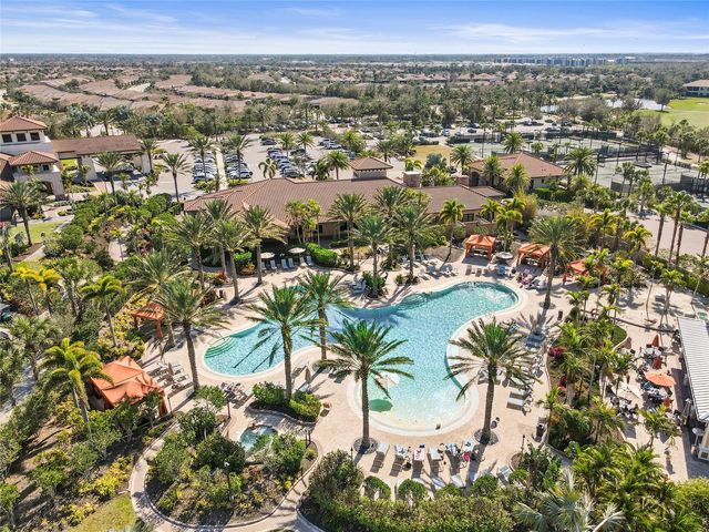 12749 DEL CORSO LOOP, Bradenton, FL 34211