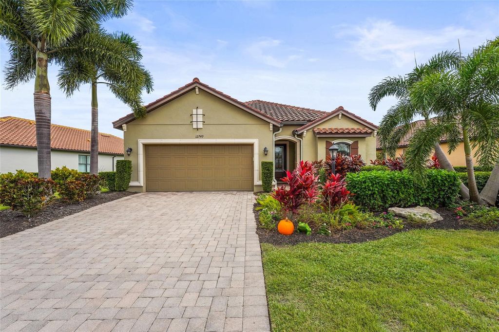 12749 DEL CORSO LOOP, Bradenton, FL 34211