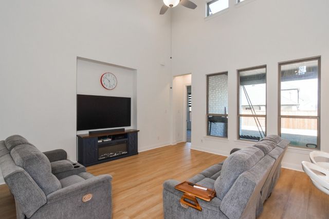 4290 Mill Pond Drive, Prosper, TX 75078