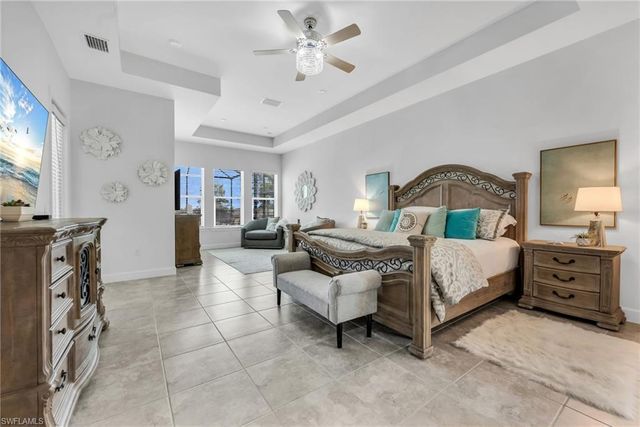 3410 Wellfleet LN, Naples, FL 34114