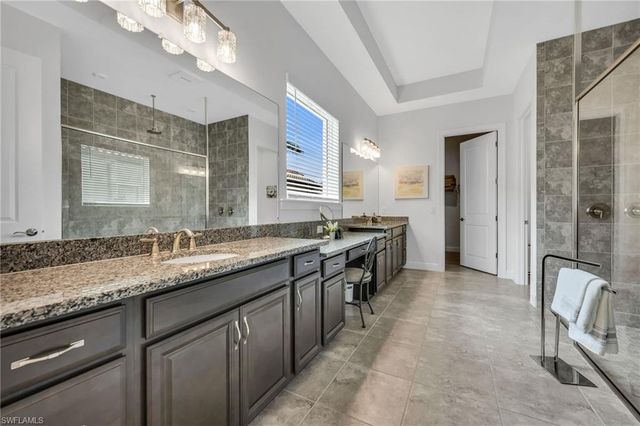 3410 Wellfleet LN, Naples, FL 34114