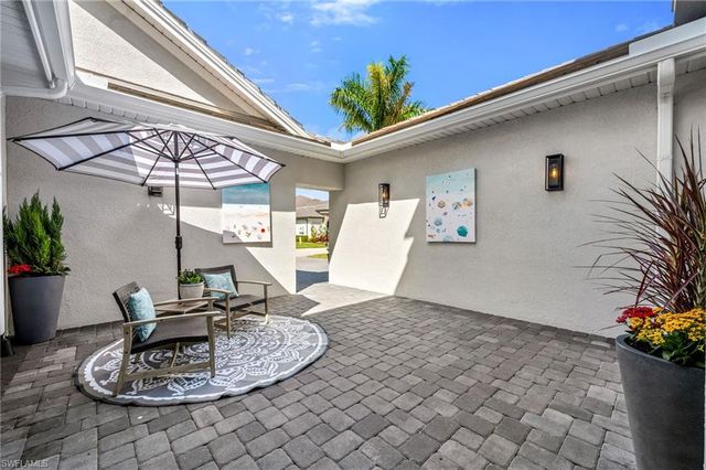 3410 Wellfleet LN, Naples, FL 34114