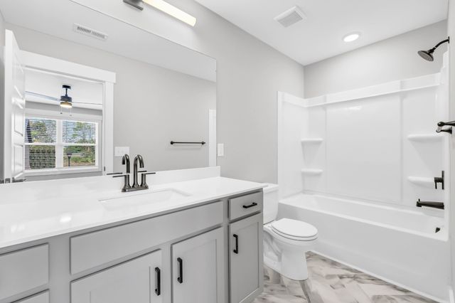 1302 Jonathan Wade Circle, Clarksville, TN 37043