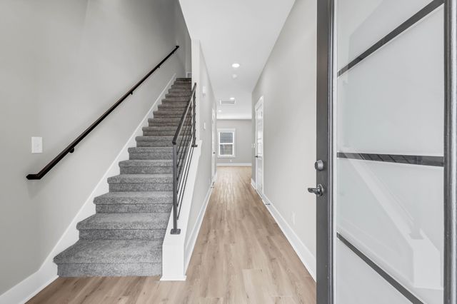 1302 Jonathan Wade Circle, Clarksville, TN 37043