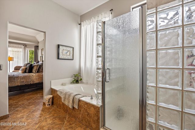 11259 N Mountain Breeze Drive, Tucson, AZ 85737