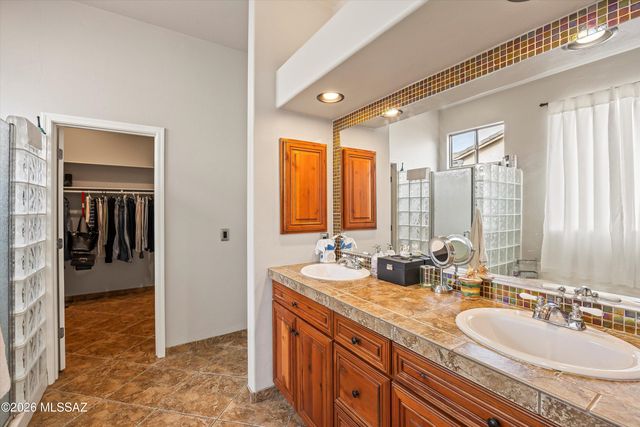 11259 N Mountain Breeze Drive, Tucson, AZ 85737