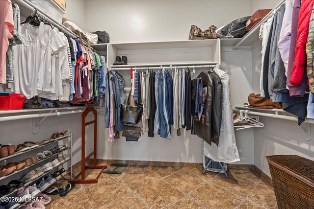 11259 N Mountain Breeze Drive, Tucson, AZ 85737