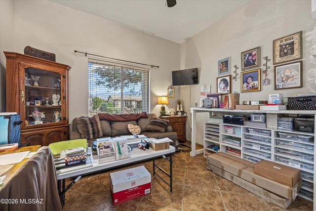 11259 N Mountain Breeze Drive, Tucson, AZ 85737