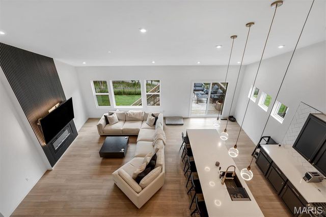 3329 Vine Clad Hill Drive, Arnold, MO 63010