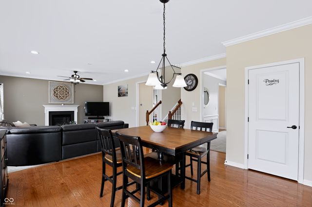 11947 Mannings Pass, Zionsville, IN 46077
