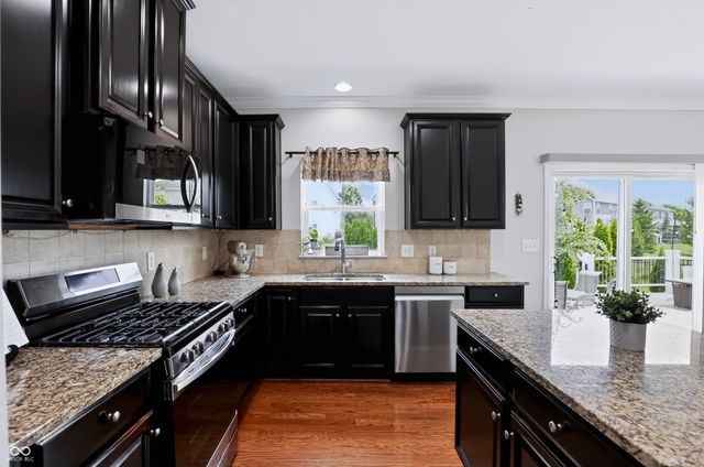 11947 Mannings Pass, Zionsville, IN 46077