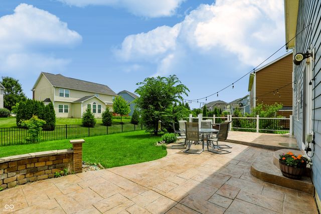 11947 Mannings Pass, Zionsville, IN 46077