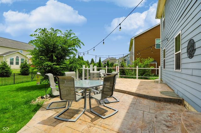11947 Mannings Pass, Zionsville, IN 46077