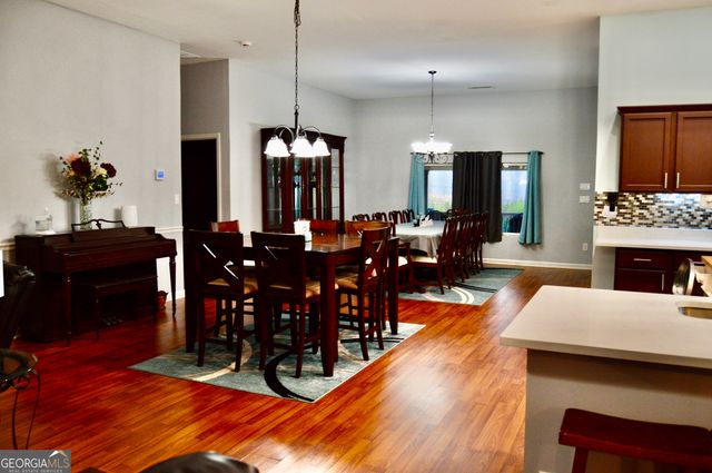 817 Brookside Drive, Winder, GA 30680