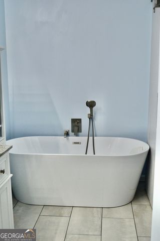 817 Brookside Drive, Winder, GA 30680