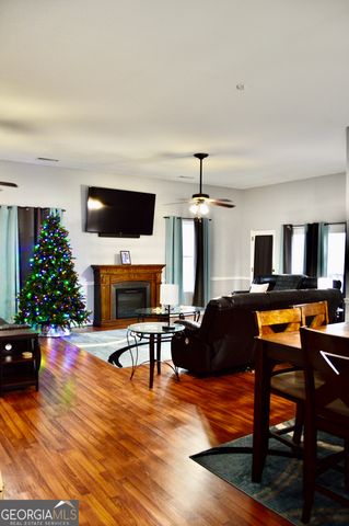 817 Brookside Drive, Winder, GA 30680