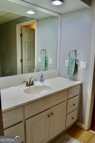 817 Brookside Drive, Winder, GA 30680