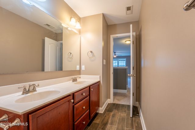 123 Tun Tavern Drive, Cameron, NC 28326